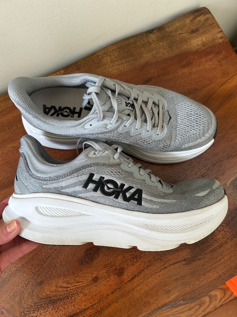 Hoka Bondi 9 running shoes Mens 10D